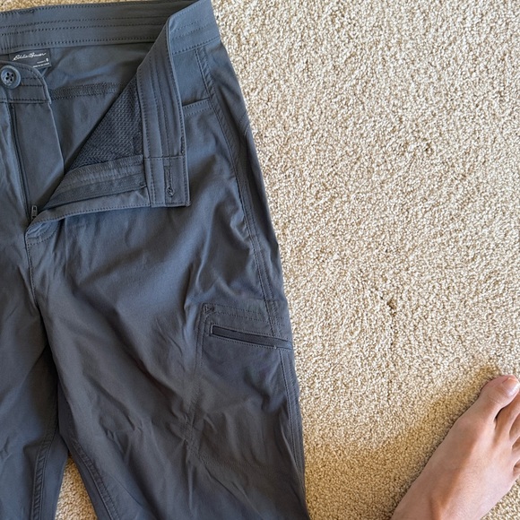 Sold - Picture 3 of 8